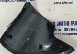 Ốp chân gương chiếu hậu phải Mitsubishi Xpander 