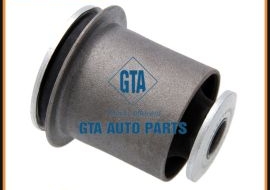 Cao su càng A dưới sau Innova 04-16, Hilux 04-15