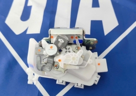 Khóa cốp sau Xpander 22-25