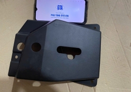 Nắp che khóa nắp capo Mitsubishi Xforce 65602B010P