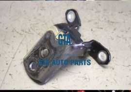 Bản lề cửa sau phía trên LH Sunny N17H
