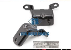 Bản lề tay nắm cửa sau phải Navara D40T