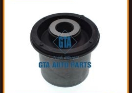 Cao su càng A trên Pajero/ Montero V95W (EEP)